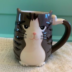 Cat mug, Tag brand, excellent condition